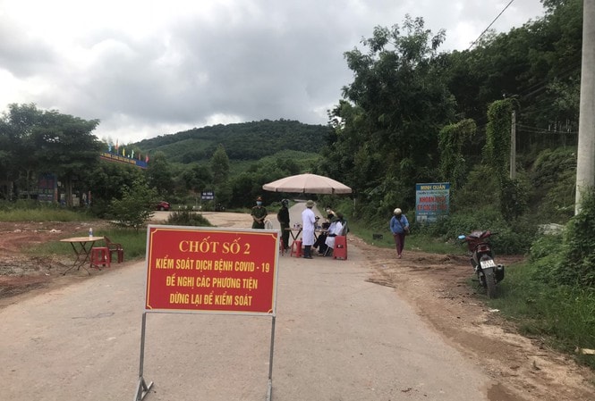 Một chốt kiểm soát dịch tại Bắc Giang. Ảnh: TL