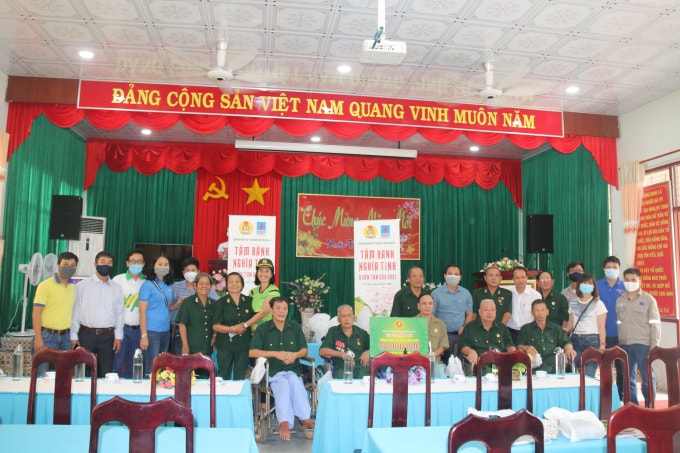 Ấm áp chương trình “Ngàn tấm bánh – Vạn nghĩa tình”