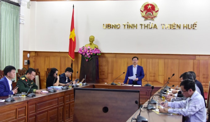 Ông Nguyễn Thanh Bình, Phó Chủ tịch UBND tỉnh Thừa Thiên Huế chỉ đạo chống dịch.