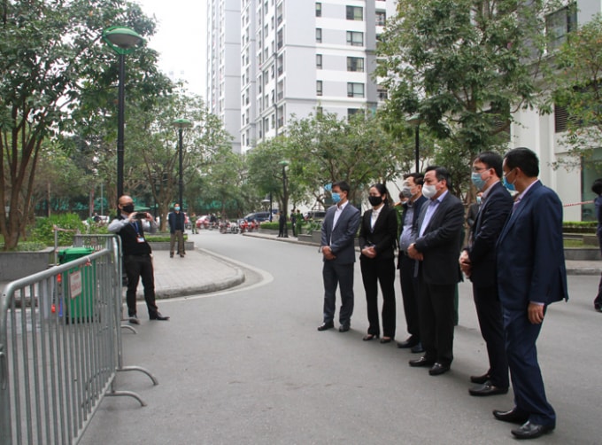Đoàn kiểm tra công tác phòng, chống dịch tại Tòa T6, Times City