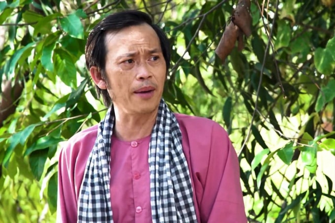 “Sáu Bảnh” Hoài Linh từng gây tiếng vang trong “Ra giêng anh cưới em”.