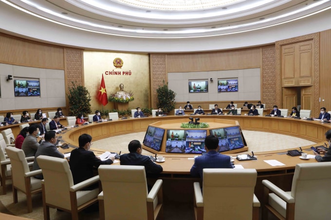 Cuộc họp có sự tham gia của nhiều lãnh đạo bộ ngành và địa phương qua hình thức trực tuyến.