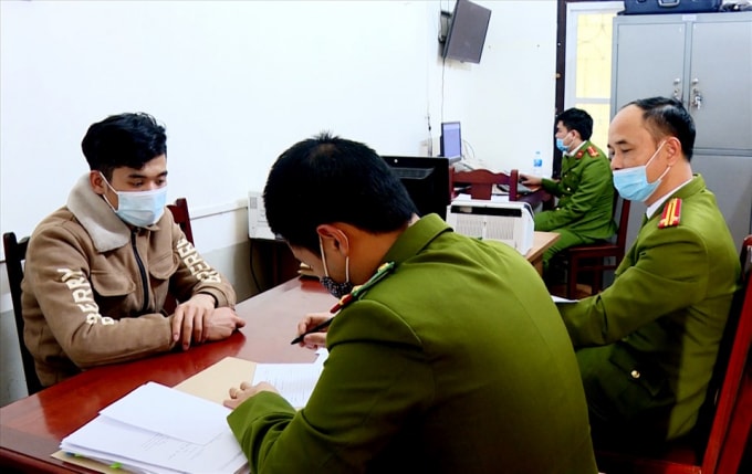Đối tượng Lò Văn Tuấn tại cơ quan Công an. Ảnh: laodong.vn