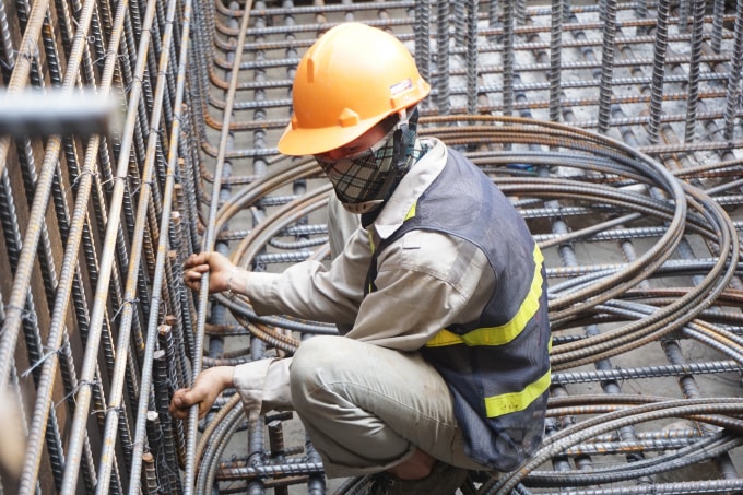 Trong quá trình thi công đường Vành đai 3 trên cao đoạn Mai Dịch - Nam Thăng Long cũng như 6 nhánh Ramp lên xuống của dự án chịu ảnh hưởng không nhỏ bởi đại dịch Covid-19