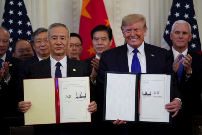 Lễ ký kết thỏa thuận thương mại Mỹ - Trung giai đoạn 1 tại Washington, Mỹ vào tháng 1/2020. Ảnh: Getty