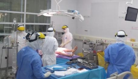 Hiện tại sản phụ và cháu bé sức khỏe ổn định (ảnh TL).