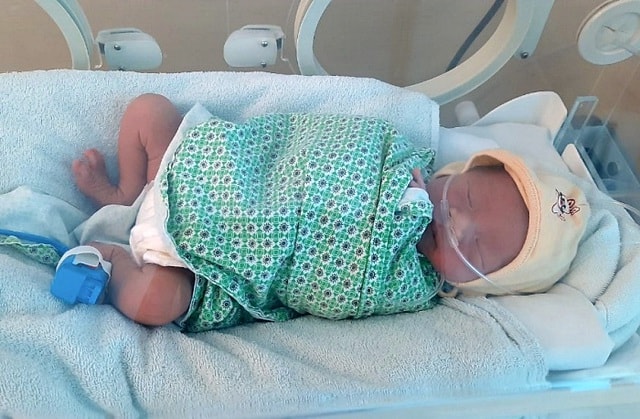 Thêm một bé sơ sinh bị bỏ rơi ở Long Biên, Hà Nội. Ảnh: dantri.com.vn