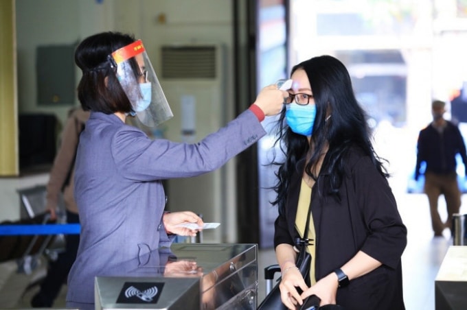 Những quy định phòng chống dịch bệnh Covid-19 được thực hiện nghiêm túc tại ga Hà Nội