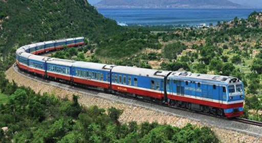 Phí sử dụng kết cấu hạ tầng đường sắt sẽ được giảm 50%.