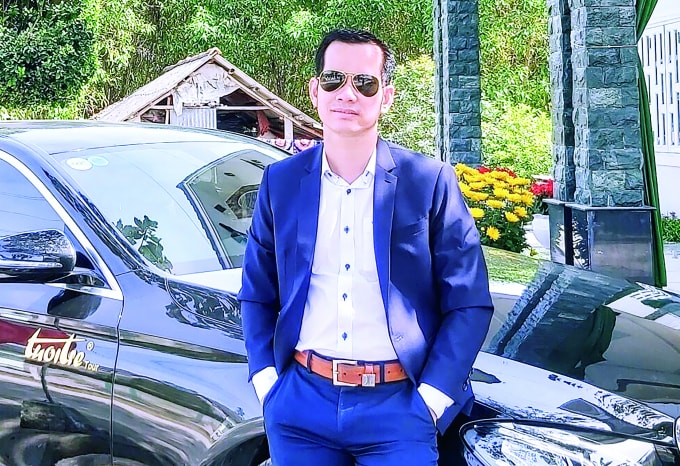 Doanh nhân Nguyễn Văn Khánh - CEO Công ty Du lịch Tuổi Trẻ và chuỗi Nhà hàng Phố tại TP. Đà Nẵng.