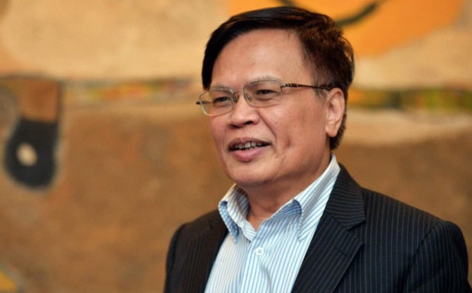 TS. Nguyễn Đình Cung: 