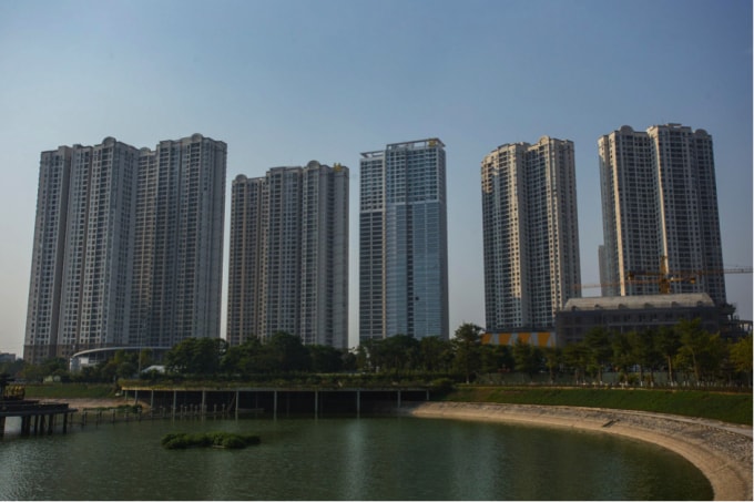 Dịch bệnh hoành hành, nhà đầu tư Việt vẫn “chăm” vay vốn ngân hàng để đầu tư BĐS. (Ảnh minh họa)