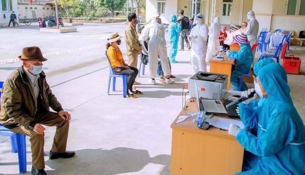 Nhiều địa phương yêu cầu người dân sau khi trở lại ăn Tết từ các địa phương phải khai báo y tế