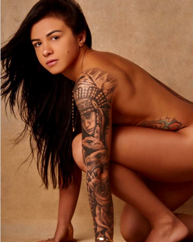 Claudia Gadelha chia sẻ ảnh nude với một thông điệp đặc biệt. Ảnh: dantri.com.vn
