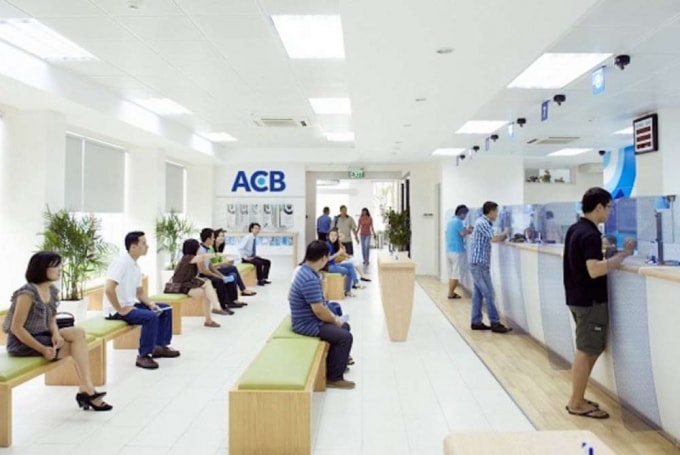Trong phiên giao dịch hôm nay (19/2), cổ phiếu ACB đã thiết lập “kỷ lục” khi có hơn 31,184 triệu cổ phiếu được khớp lệnh, đạt giá trị gần 1.000 tỷ đồng...