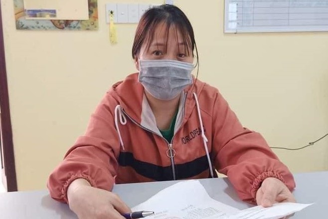 Nguyễn Thị Hài tại cơ quan công an. Ảnh: Zingnews.vn