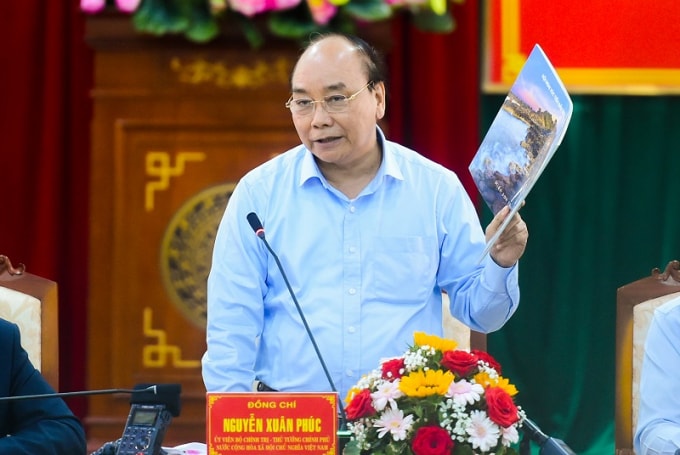 Thủ tướng Nguyễn Xuân Phúc nhấn mạnh: Cái gì thuận lợi, cần ủng hộ cho tư nhân làm, Nhà nước không làm thì chúng ta tạo điều kiện.