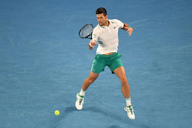 Djokovic đã có tới 7 lần bẻ game giao bóng của Medvedev trong trận chung kết. Ảnh: vtv.vn