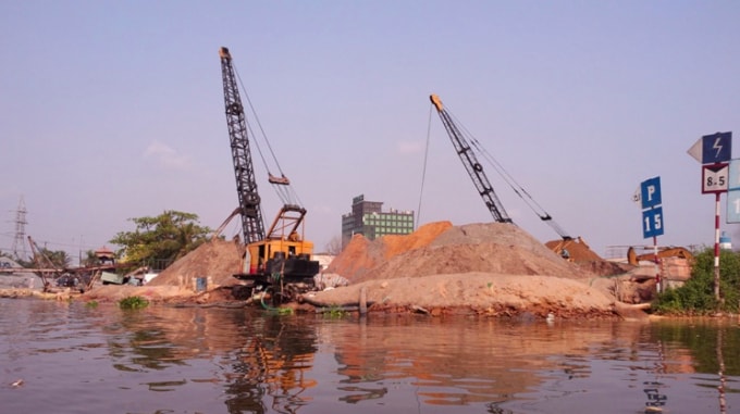 Cảng, bến thủy nội địa, khu neo đậu đã hết thời hạn hoạt động nếu không được gia hạn thì phải tháo dỡ công trình, thiết bị có ảnh hưởng đến an toàn giao thông trong thời gian 60 ngày. Ảnh minh họa