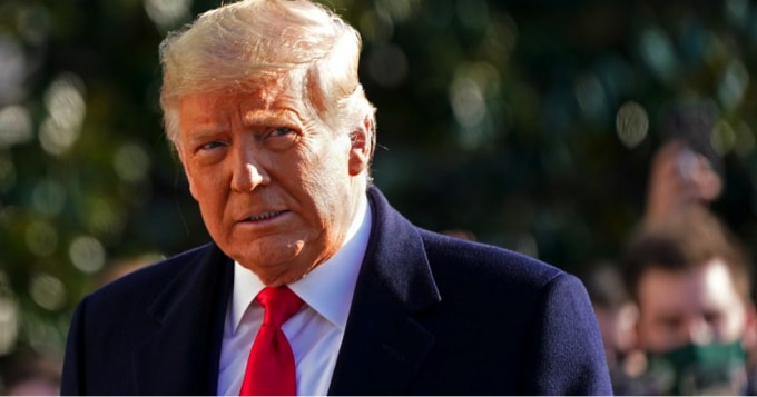 Ông Trump bị tố không hề nộp bất kỳ khoản thuế thu nhập nào suốt 10 trong số 15 năm bắt đầu từ năm 2000 vì ông báo cáo thua lỗ nhiều hơn thực tế. Ảnh: New York Times