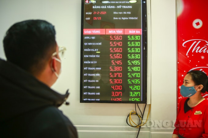 Được biết, giá vàng hôm nay so với ngày hôm qua không có biến động quá nhiều.