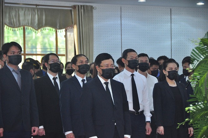Phó thủ tướng Phạm Bình Minh viếng nguyên Phó thủ tướng Trương Vĩnh Trọng.