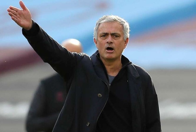 HLV Jose Mourinho đang sa lầy cùng Tottenham. Ảnh: TL