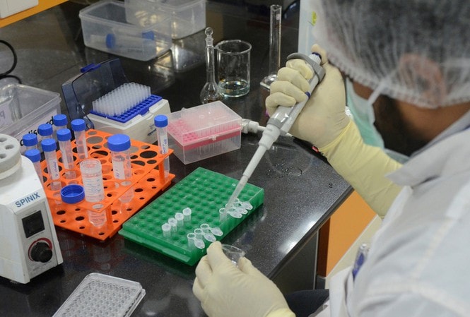 Phát hiện 240 chủng biến thể Covid-19 ở Ấn Độ. Ảnh: Reuters