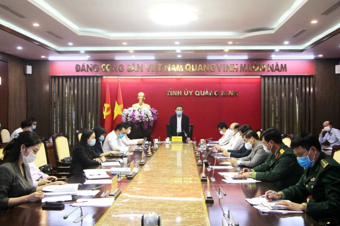 Đồng chí Nguyễn Xuân Ký, Ủy viên Trung ương Đảng, Bí thư Tỉnh ủy, Chủ tịch HĐND tỉnh, kết luận hội nghị