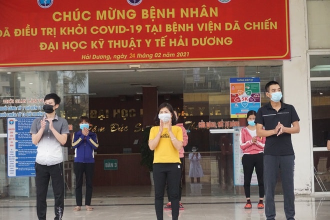 17 bệnh nhân Covid-19 được xuất viện trong ngày 24/2 (Ảnh: zing)