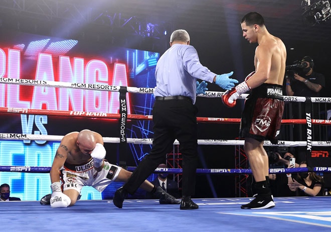 Võ sĩ vô địch kickboxing thế giới bị tài xế taxi hạ knock-out. Ảnh: internet