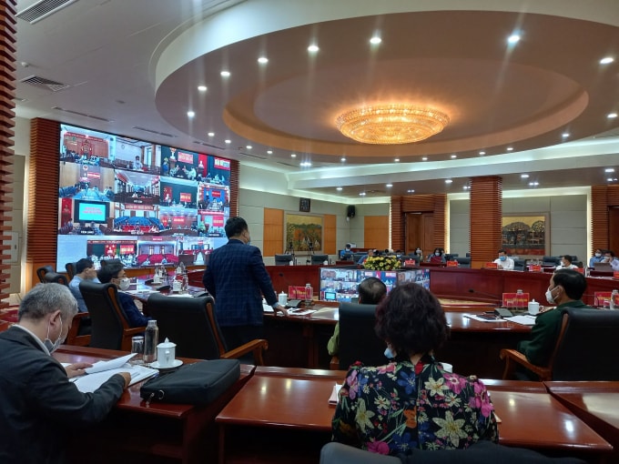 Họp Ban Chỉ đạo phòng, chống dịch bệnh Covid-19 TP Hải Phòng ngày 24/2: Cho phép các phương tiện vận tải hàng hóa được lưu thông trên Quốc lộ 5 (đường 5 cũ). Ảnh: V.H