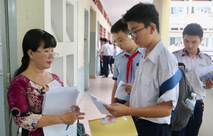 Điều chỉnh thi vào lớp 10 chỉ còn 3 môn thi để thích ứng với điều kiện nghỉ học dài ngày do dịch COVID -19 (ảnh TL).