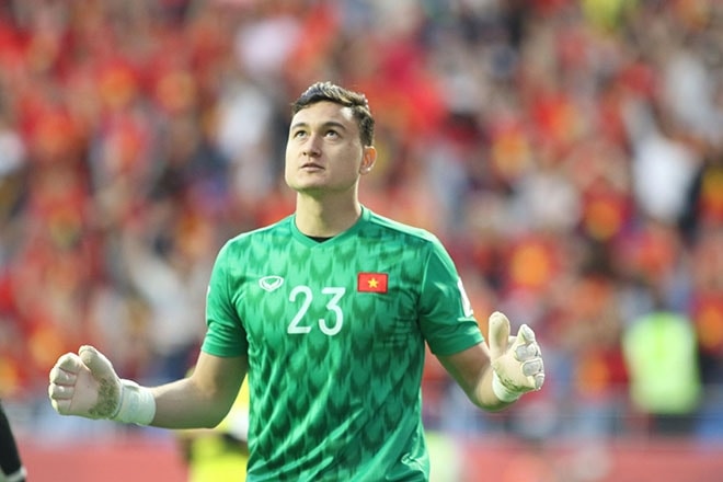 Văn Lâm là cầu thủ Việt Nam đầu tiên chơi tại J.League 1. Ảnh: internet