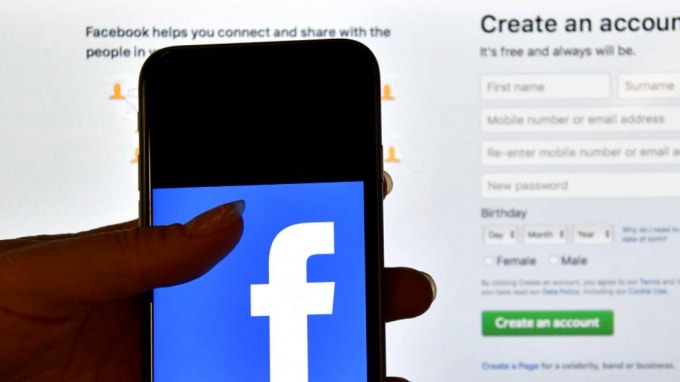Các công ty công nghệ như Facebook đang đối mặt với những thách thức lớn từ các chính phủ trên thế giới - Ảnh: Getty
