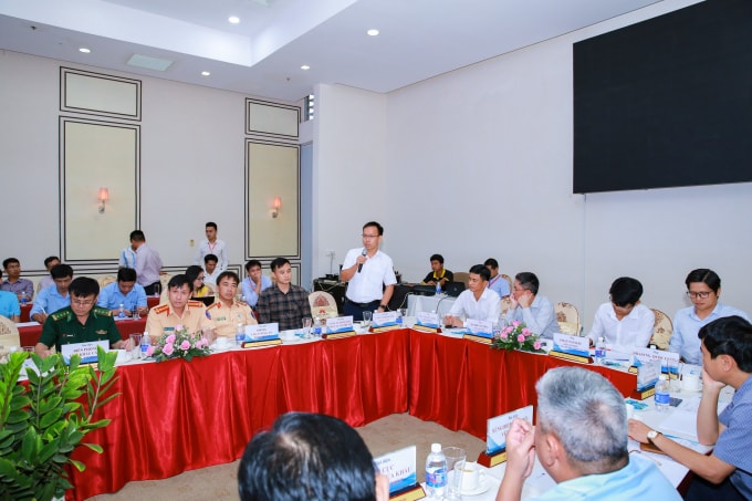 Hội thảo diễn ra khẩn trương, hiệu quả, hợp tác.