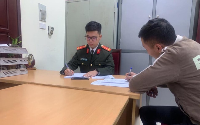 Hà Nội xử phạt 19 trường hợp đăng tin giả về dịch bệnh Covid-19. Ảnh: minh họa