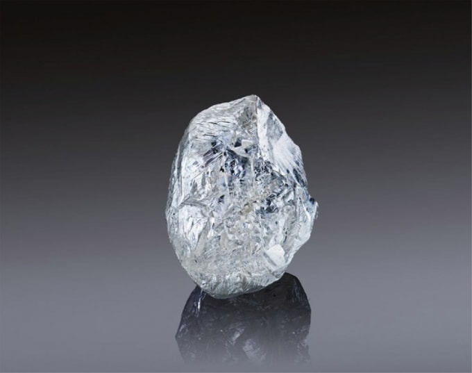 Viên kim cương 242 carat sẽ được bán đấu giá vào tháng 3 tới đây. Nguồn: Alrosa