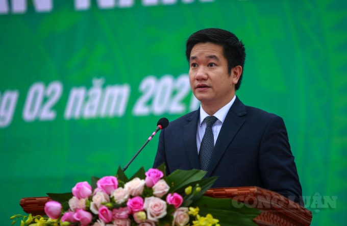 Ông Nguyễn Huy Cường - Chủ tịch UBND quận Nam Từ Liêm (Hà Nội) phát biểu chính thức lễ bàn giao quân 2021.