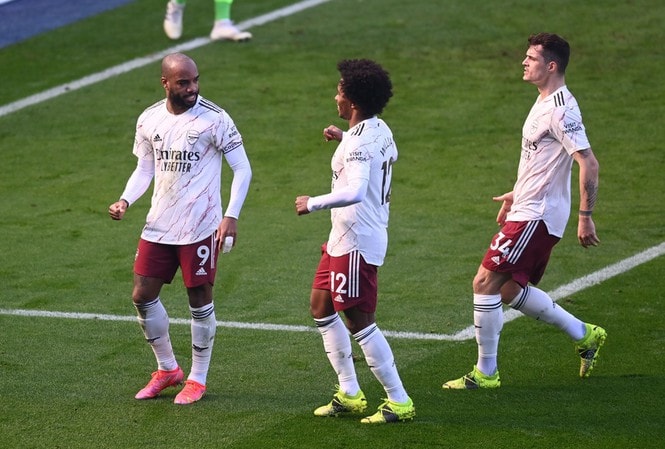 CLB Arsenal ngược dòng đánh bại Leicester ở vòng 26 Ngoại hạng Anh. Ảnh: TL