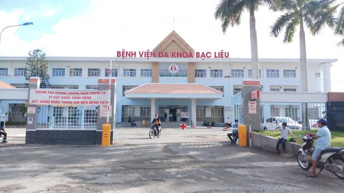 Trường hợp nghi dương tính với SARS-CoV-2 đang được cách ly y tế tại Bệnh viện Đa khoa Bạc Liêu.