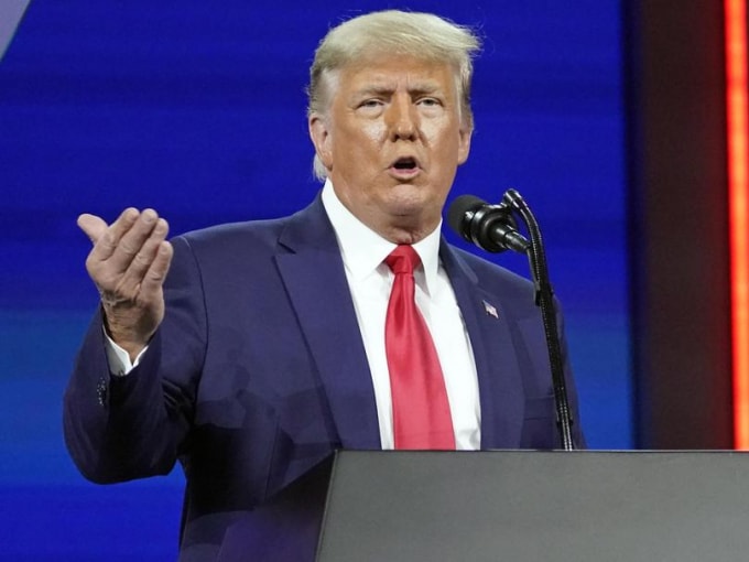 Cựu Tổng thống Donald Trump phủ nhận thành lập đảng mới và úp mở tham gia cuộc đua bầu cử Tổng thống Mỹ năm 2024 - Ảnh: Reuters