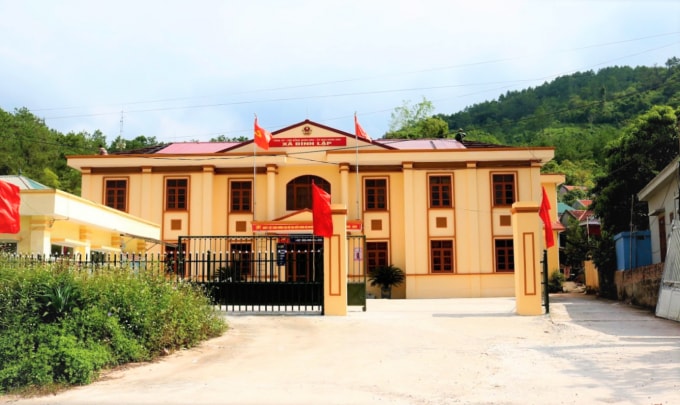 Trụ sở UBND xã Đình Lập