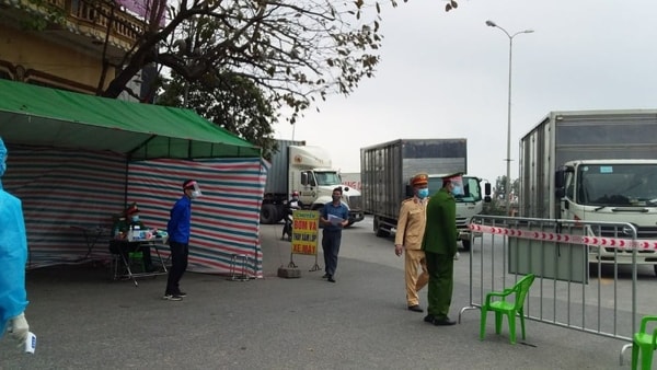 Chốt kiểm soát dịch COVID-19 tại huyện Cẩm Giàng