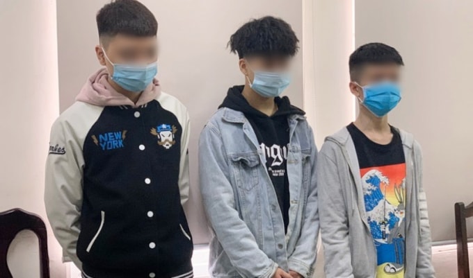 3 đối tượng tại cơ quan công an.