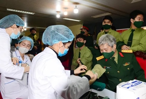 Lãnh đạo Báo Quân đội nhân dân tham gia ngày hội