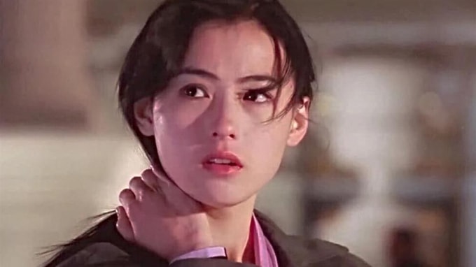 Trương Bá Chi không những rạn nứt hôn nhân mà còn đánh mất cả sự nghiệp.