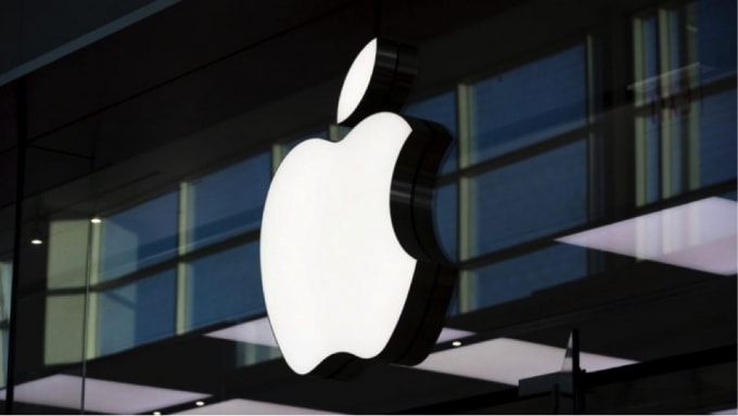 Nhà sản xuất iPhone cho biết họ sẽ làm việc với cơ quan quản lý trong thời gian sớm để đưa ra câu trả lời minh bạch nhất. Ảnh: Getty Images