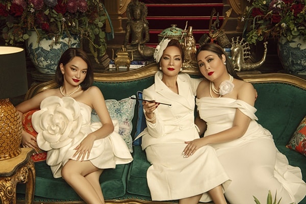 Những bí mật động trời của Lý gia sẽ được hé lộ khi cô em út Lý Linh trở về Bạch Trà Viên.