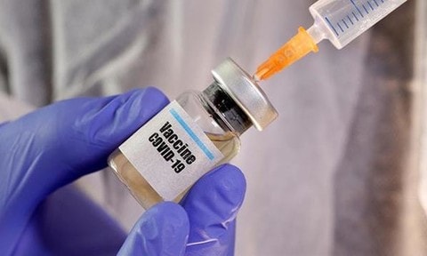 Trong sáng nay 8/3, Trung tâm Y tế TP. Hải Dương sẽ tiến hành tiên vắc xin Covid-19 cho 50 người và Trung tâm Y tế huyện Kim Thành sẽ tiêm cho 30 người. Ảnh: TL